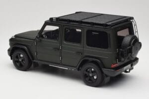 Mercedes G-Class W465 Olive Norev 1:18 B66960662 Métal — image 7 sur 8
