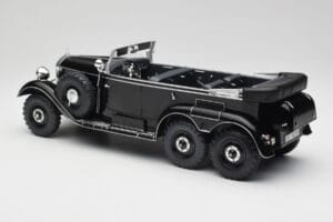Mercedes G4 W31 Noir MCG 1:18 MCG18209 Métal — image 5 sur 6