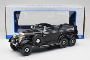 Mercedes G4 W31 Noir MCG 1:18 MCG18209 Métal — image 6 sur 6
