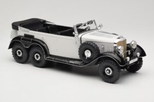 Mercedes G4 W31 Blanc MCG 1:18 MCG18208 Métal — image 4 sur 6