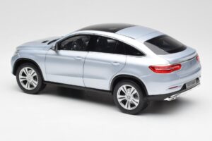 Mercedes GLE Coupe C292 Diamond Argent Norev 1:18 B66960358 Métal — image 7 sur 8