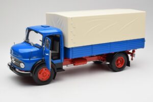 Mercedes L911 Bleu Schuco 1:18 450044800 Métal — image 2 sur 8