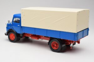 Mercedes L911 Bleu Schuco 1:18 450044800 Métal — image 7 sur 8
