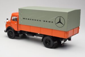 Mercedes L911 Orange Schuco 1:18 450044700 Métal — image 7 sur 8