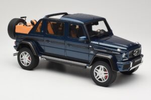 Mercedes Maybach G650 Landaulet Bleu Foncé GT Spirit 1:18 GT174 Résine — image 4 sur 6