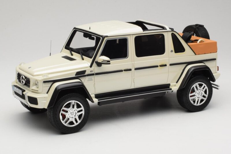 Mercedes Maybach G650 Landaulet W463 Blanc Schuco 1:18 450017800 Métal