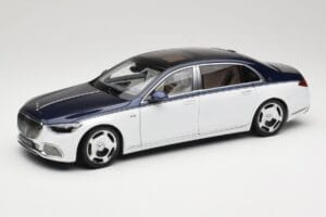 Mercedes Maybach S-Class Z223 Nautical Blue Diamond White Almost Real 1:18 820126 Métal