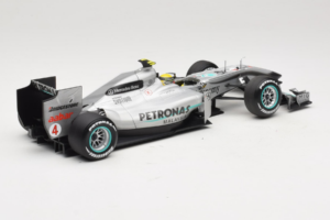Mercedes MGP W01 #4 N. Rosberg Mercedes GP 2010 Minichamps 1:18 110100004 Métal — image 2 sur 7