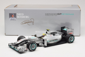 Mercedes MGP W01 #4 N. Rosberg Mercedes GP 2010 Minichamps 1:18 110100004 Métal — image 7 sur 7