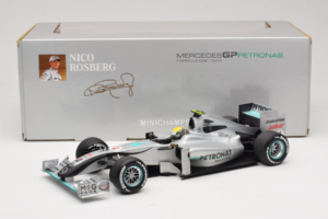 Mercedes MGP W01 #4 N. Rosberg Mercedes GP Showcar 2010 Minichamps 1:18 150100074 Métal — image 7 sur 7