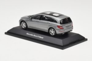 Mercedes R-Class W251 Palladium Silver Metallic Minichamps 1:43 B66960055 Métal — image 3 sur 4