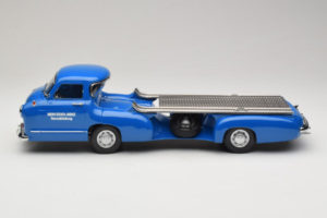 Mercedes Renntransporter Blaues Wunder iScale 1:18 118000000006-P1 Métal — image 3 sur 6