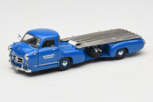 Mercedes Renntransporter Blue Wonder CMC 1:43 M-036K Métal