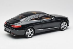 Mercedes S-Class Coupe C217 Smaragd Vert Métallisé Norev 1:18 B66961244 Métal — image 3 sur 8
