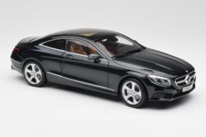 Mercedes S-Class Coupe C217 Smaragd Vert Métallisé Norev 1:18 B66961244 Métal — image 6 sur 8