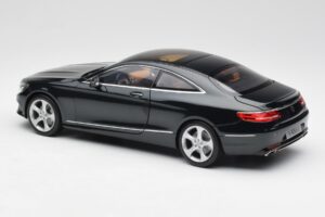 Mercedes S-Class Coupe C217 Smaragd Vert Métallisé Norev 1:18 B66961244 Métal — image 7 sur 8