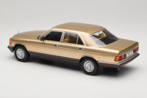 Mercedes S-Class W126 Metallic Beige MCG 1:18 MCG18548 Métal — image 5 sur 6