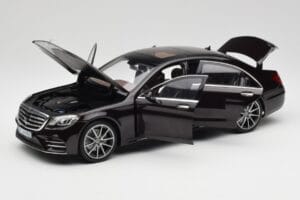 Mercedes S-Class W222 AMG Line Ruby Noir Metallic Norev 1:18 183483 Métal — image 2 sur 8