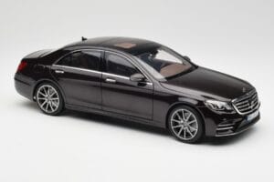 Mercedes S-Class W222 AMG Line Ruby Noir Metallic Norev 1:18 183483 Métal — image 6 sur 8