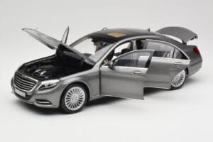 Mercedes S-Class W222 Grey Metallic Norev 1:18 183481 Métal — image 2 sur 8