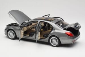 Mercedes S-Class W222 Grey Metallic Norev 1:18 183481 Métal — image 5 sur 8