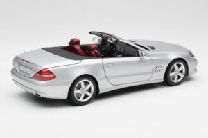 Mercedes SL 500 R230 Cabriolet Iridium Argent Minichamps 1:18 B66962388 Métal — image 3 sur 8