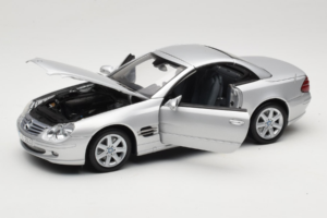 Mercedes SL R129 Argent Minichamps 1:18 B66962133 Métal — image 3 sur 10