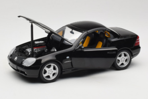 Mercedes SLK R170 230 AMG Noir Minichamps 1:18 B66960004 Métal — image 2 sur 9