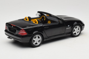 Mercedes SLK R170 230 AMG Noir Minichamps 1:18 B66960004 Métal — image 3 sur 9