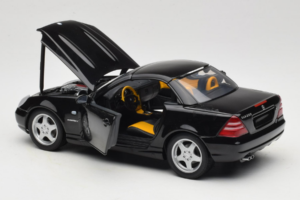 Mercedes SLK R170 230 AMG Noir Minichamps 1:18 B66960004 Métal — image 6 sur 9