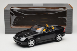 Mercedes SLK R170 230 AMG Noir Minichamps 1:18 B66960004 Métal — image 9 sur 9