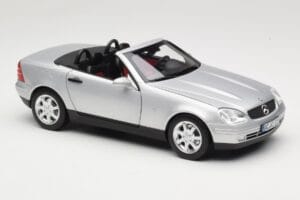 Mercedes SLK R170 Brilliant Silver Norev 1:18 183020 Métal — image 7 sur 9
