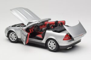 Mercedes SLK R170 Roadster Argent Maisto 1:18 31674 Métal — image 7 sur 9