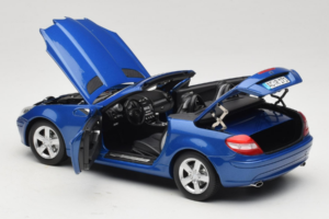 Mercedes SLK R171 Blue Metallic Minichamps 1:18 100033131 Métal — image 7 sur 11