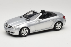 Mercedes SLK R171 Argent Minichamps 1:18 B66962318 Métal