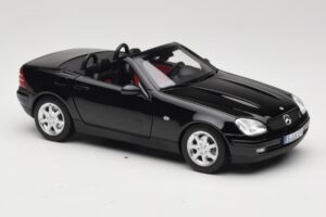 Mercedes SLK200 R170 Noir Norev 1:18 B66040714 Métal — image 7 sur 9