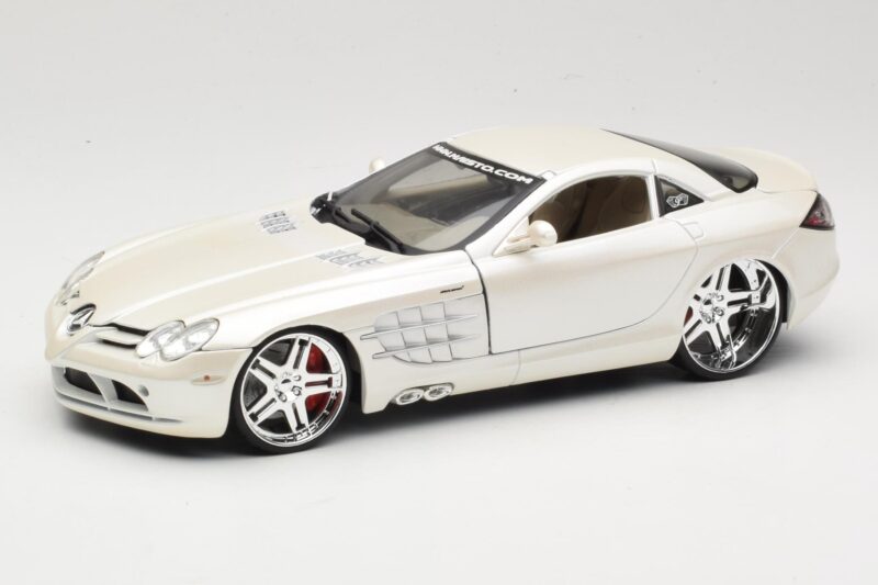 Mercedes SLR McLaren C199 Blanc Maisto 1:18 31068 Métal