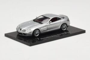 Mercedes SLR McLaren Crystal Silver Minichamps 1:43 B66961974 Métal — image 2 sur 4