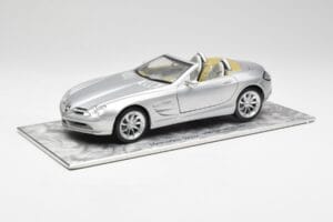 Mercedes SLR Vision Roadster Liquid Argent Maisto 1:18 B66963208 Métal