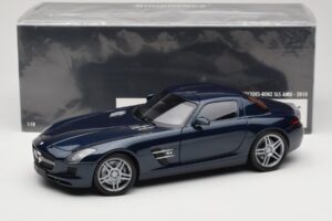 Mercedes SLS AMG C197 Blue Metallic Minichamps 1:18 100039021 Métal — image 8 sur 8