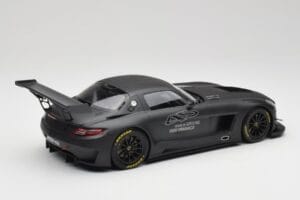 Mercedes AMG SLS C197 GT3 45 Ans de Driving Performance Minichamps 1:18 151133100 Métal — image 2 sur 6