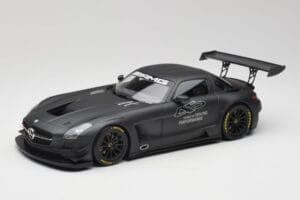 Mercedes AMG SLS C197 GT3 45 Ans de Driving Performance Minichamps 1:18 151133100 Métal