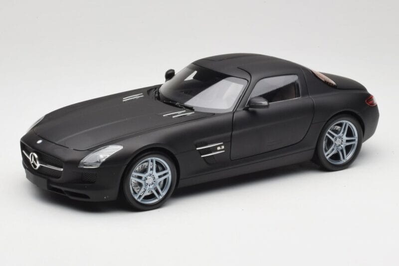Mercedes SLS AMG C197 Matte Black Minichamps 1:18 100039027 Métal