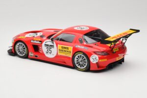 Mercedes SLS AMG GT3 #35 T. Heyer / T. Jager 24 Hours of Spa 2011 Minichamps 1:18 B66960196 Métal — image 5 sur 6