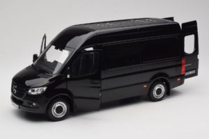Mercedes Sprinter Noir Norev 1:18 183041 Métal — image 2 sur 8