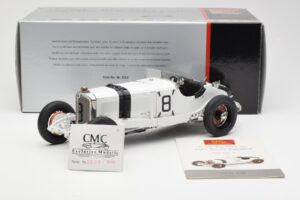Mercedes SSKL R. Caracciola Grosser Preis von Deutschland 1931 CMC 1:18 M-082 Métal — image 6 sur 6