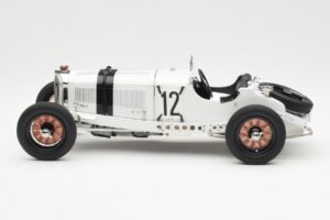 Mercedes SSKL #12 O. Merz German GP 1931 CMC 1:18 M-189 Métal — image 3 sur 6