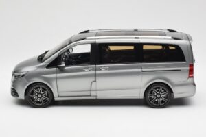 Mercedes V-Class W447 AMG Line Gris Métallique Norev 1:18 183488 Métal — image 5 sur 9