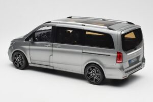 Mercedes V-Class W447 AMG Line Gris Métallique Norev 1:18 183488 Métal — image 8 sur 9