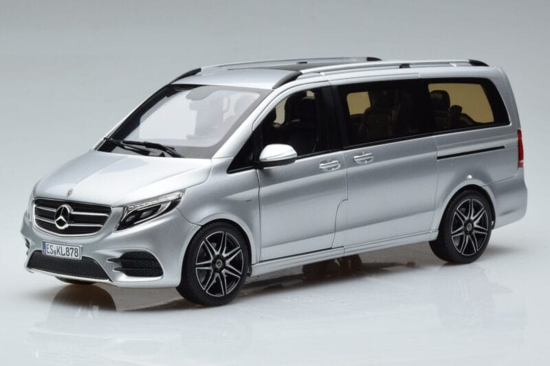 Mercedes V-Class V260 AMG Line Argent Norev 1:18 183871 Métal